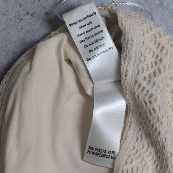 NWT Andie Hydra Top Vanilla (Cream / Off-white) Crochet Ruffle Bikini Swim M - Picture 6 of 8